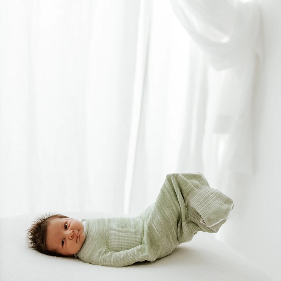 Swaddelini (NEW) BOGO Swaddles (2) - Picture 1 of 3